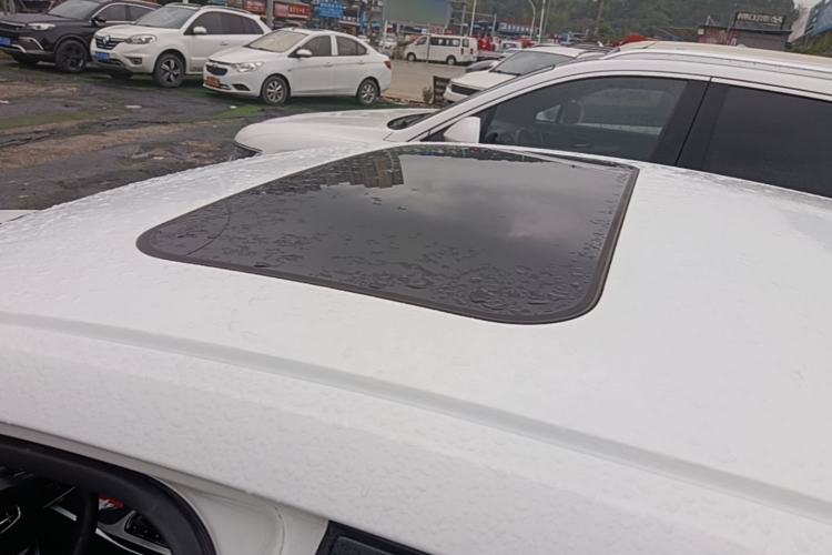 Used Geely Auto Emgrand 2022 4th Generation 1.5L CVT Luxury Model Roof