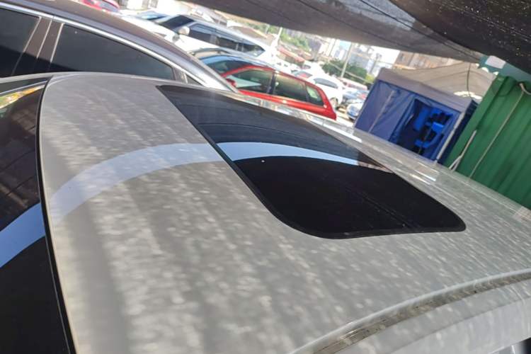 Used Geely Auto Emgrand 2022 4th Generation 1.5L CVT Luxury Model Roof
