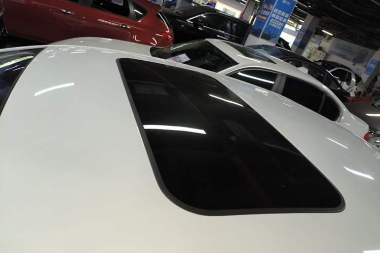 Used Geely Auto Emgrand 2022 4th Generation 1.5L CVT Flagship Model Roof