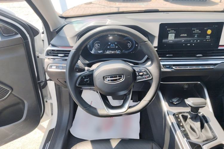 Used Geely Auto Emgrand 2022 4th Generation 1.5L CVT Elite Model Steering Wheel