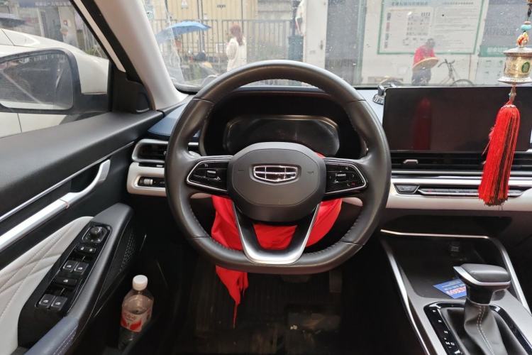 Used Geely Auto Emgrand 2022 4th Generation 1.5L CVT Flagship Model Steering Wheel