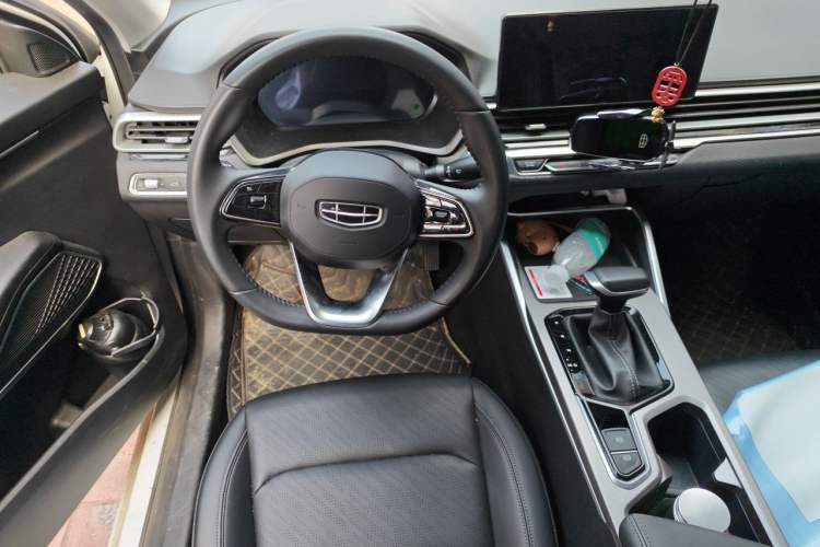 Used Geely Auto Emgrand 2022 4th Generation 1.5L CVT Luxury Model Steering Wheel