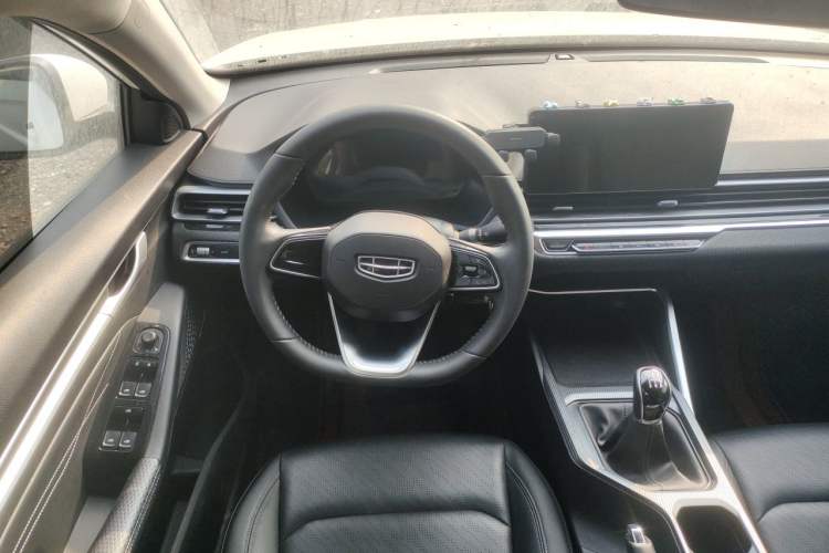 Used Geely Auto Emgrand 2022 4th Generation 1.5L Manual Elite Model Steering Wheel