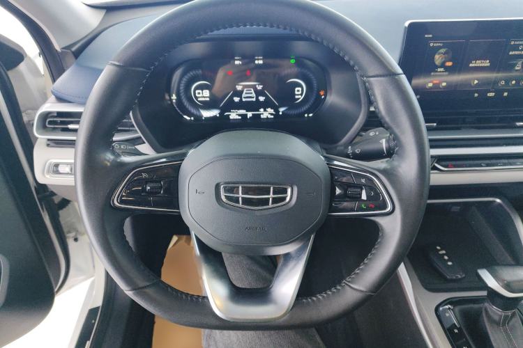 Used Geely Auto Emgrand 2022 4th Generation 1.5L CVT Flagship Model Steering Wheel