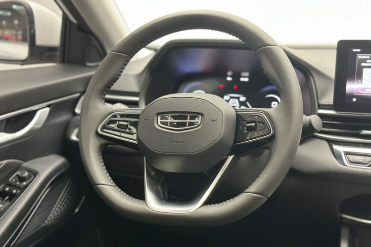 Used Geely Auto Emgrand 2022 4th Generation 1.5L CVT Luxury Model Steering Wheel