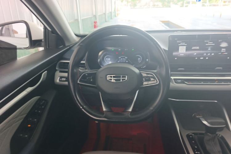 Used Geely Auto Emgrand 2022 4th Generation 1.5L CVT Flagship Model Steering Wheel