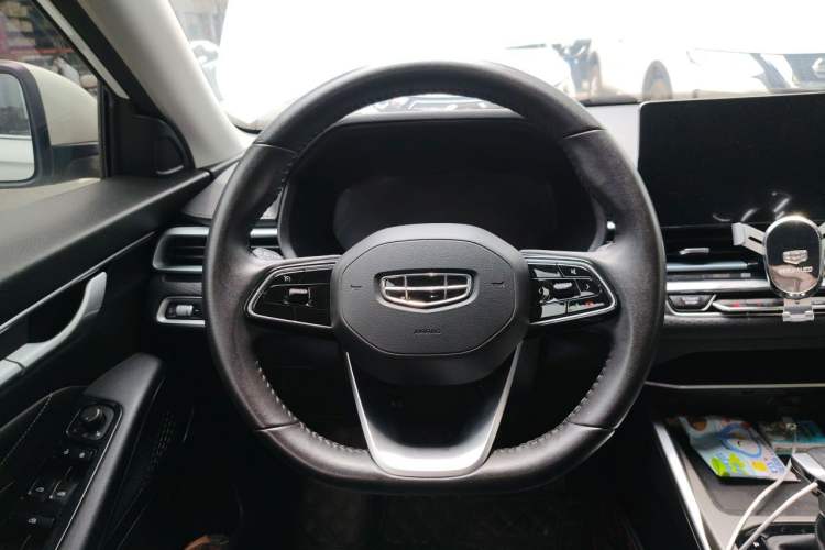 Used Geely Auto Emgrand 2022 4th Generation 1.5L CVT Luxury Model Steering Wheel