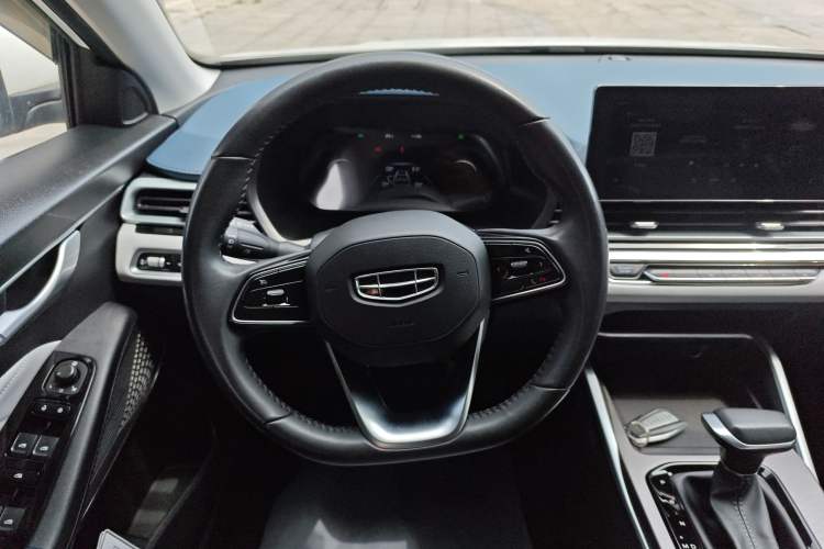 Used Geely Auto Emgrand 2022 4th Generation 1.5L CVT Flagship Model Steering Wheel