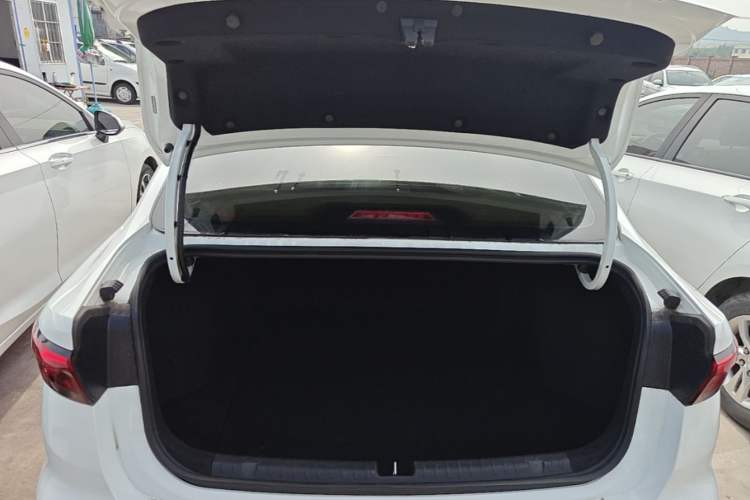 Used Geely Auto Emgrand 2022 4th Generation 1.5L CVT Luxury Model Trunk