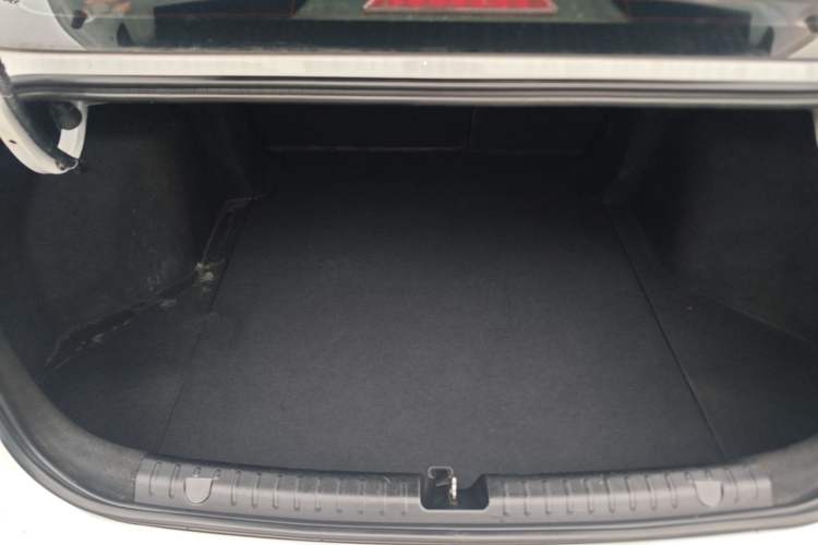 Used Geely Auto Emgrand 2022 4th Generation 1.5L CVT Luxury Model Trunk