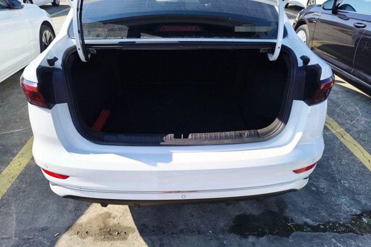 Used Geely Auto Emgrand 2022 4th Generation 1.5L CVT Luxury Model Trunk