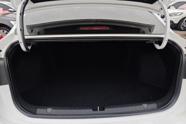 Used Geely Auto Emgrand 2022 4th Generation 1.5L CVT Luxury Model Trunk
