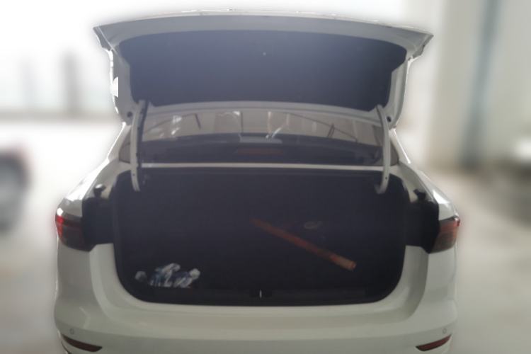 Used Geely Auto Emgrand 2022 4th Generation 1.5L CVT Flagship Model Trunk