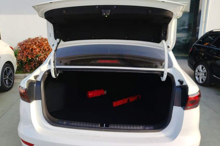 Used Geely Auto Emgrand 2022 4th Generation 1.5L CVT Luxury Model Trunk