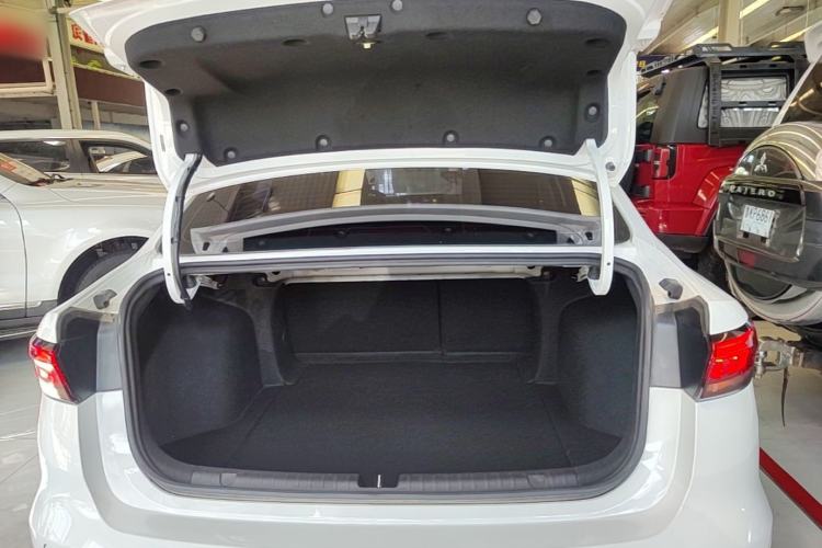 Used Geely Auto Emgrand 2022 4th Generation 1.5L CVT Luxury Model Trunk