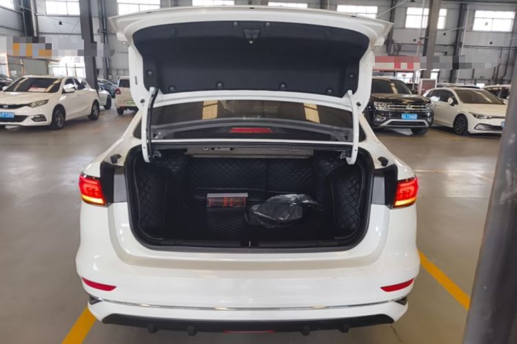 Used Geely Auto Emgrand 2022 4th Generation 1.5L CVT Luxury Model Trunk
