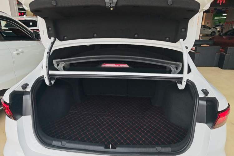 Used Geely Auto Emgrand 2022 4th Generation 1.5L CVT Luxury Model Trunk