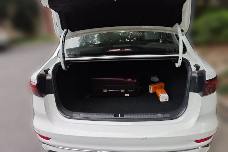 Used Geely Auto Emgrand 2022 4th Generation 1.5L CVT Luxury Model Trunk