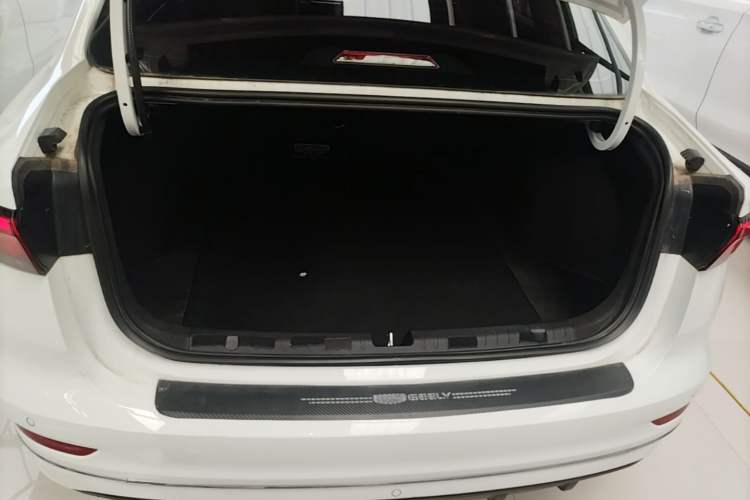Used Geely Auto Emgrand 2022 4th Generation 1.5L CVT Luxury Model Trunk