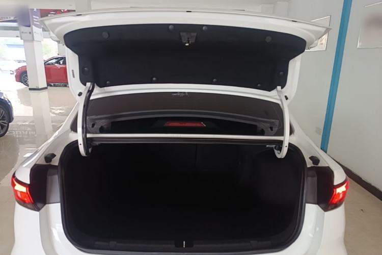 Used Geely Auto Emgrand 2022 4th Generation 1.5L CVT Luxury Model Trunk