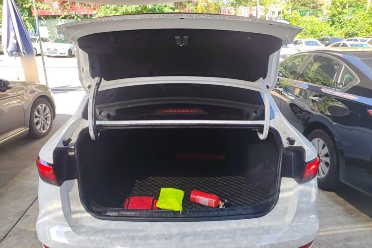 Used Geely Auto Emgrand 2022 4th Generation 1.5L CVT Luxury Model Trunk