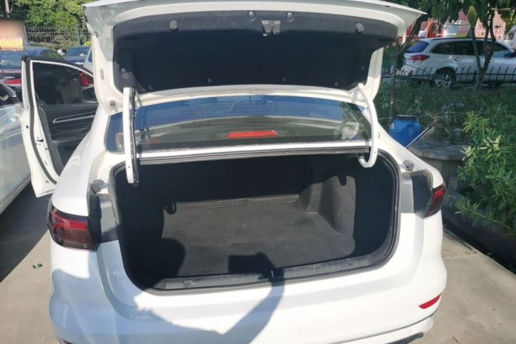 Used Geely Auto Emgrand 2022 4th Generation 1.5L CVT Luxury Model Trunk