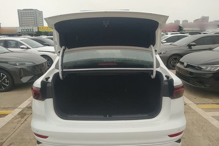Used Geely Auto Emgrand 2022 4th Generation 1.5L CVT Luxury Model Trunk