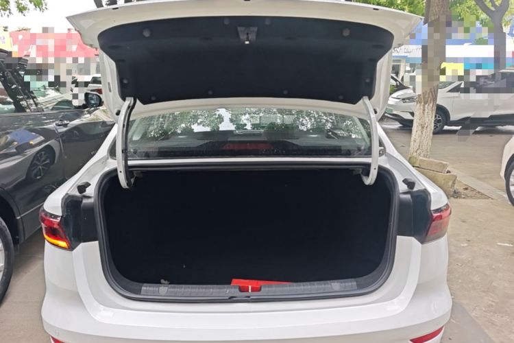 Used Geely Auto Emgrand 2022 4th Generation 1.5L CVT Luxury Model Trunk