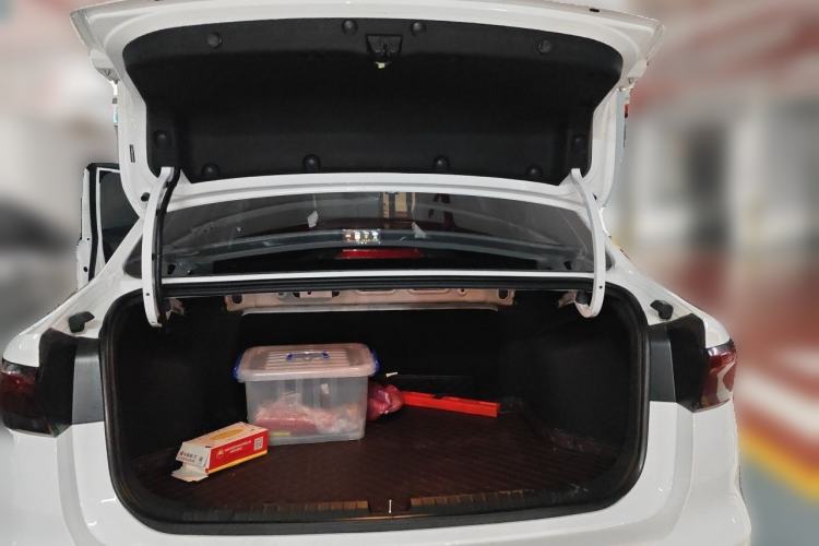 Used Geely Auto Emgrand 2022 4th Generation 1.5L CVT Luxury Model Trunk