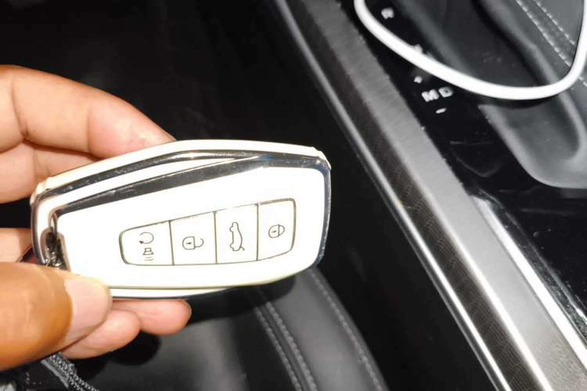 Used Geely Auto Emgrand 2022 4th Generation 1.5L CVT Luxury Model Vehicle Key
