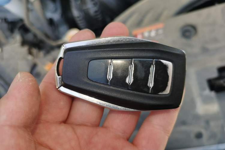 Used Geely Auto Emgrand 2022 4th Generation 1.5L CVT Luxury Model Vehicle Key