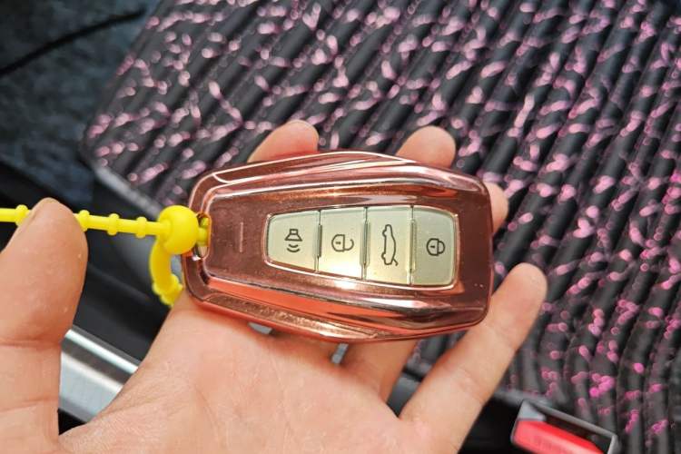 Used Geely Auto Emgrand 2022 4th Generation 1.5L CVT Luxury Model Vehicle Key