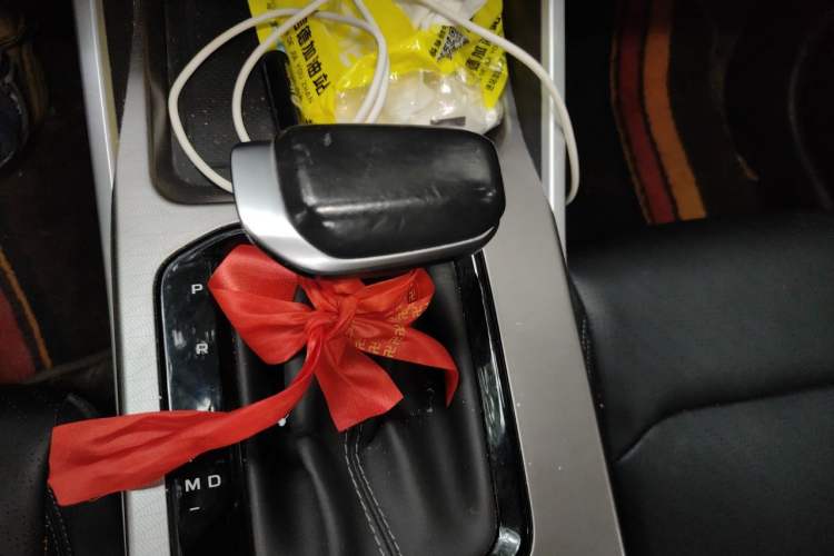 Used Geely Auto Emgrand 2022 4th Generation 1.5L CVT Luxury Model Gear Lever