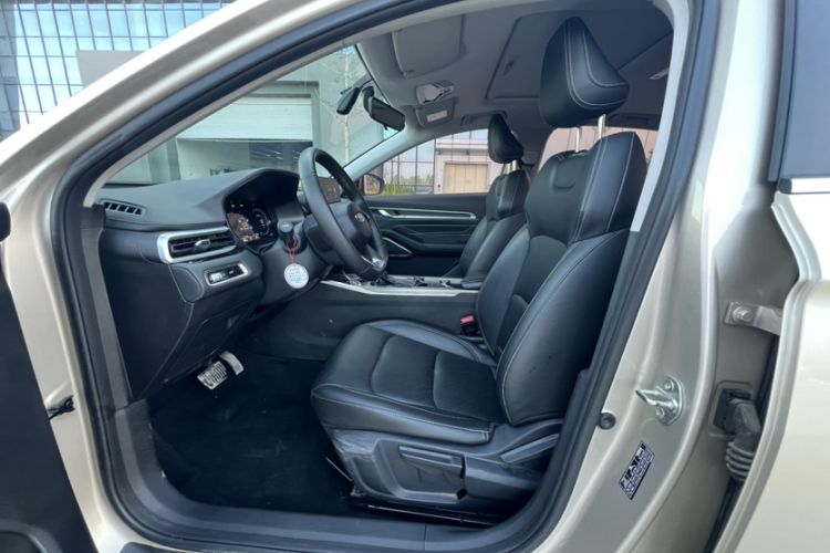 Used Geely Auto Emgrand 2022 4th Generation 1.5L CVT Luxury Model Interior 2
