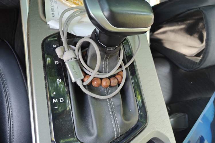 Used Geely Auto Emgrand 2023 4th Generation Champion Edition 1.5L CVT Luxury Model Gear Lever