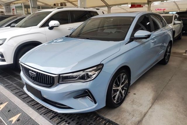 Geely Auto Emgrand 2023 4th Generation Champion Edition 1.5L CVT Flagship Model usado