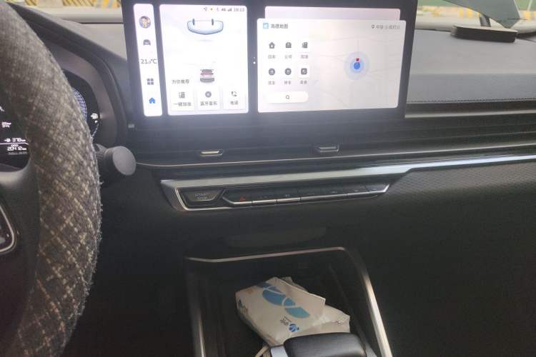 Used Geely Auto Emgrand 2023 4th Generation Champion Edition 1.5L CVT Prestige Model Audio And AC Panel