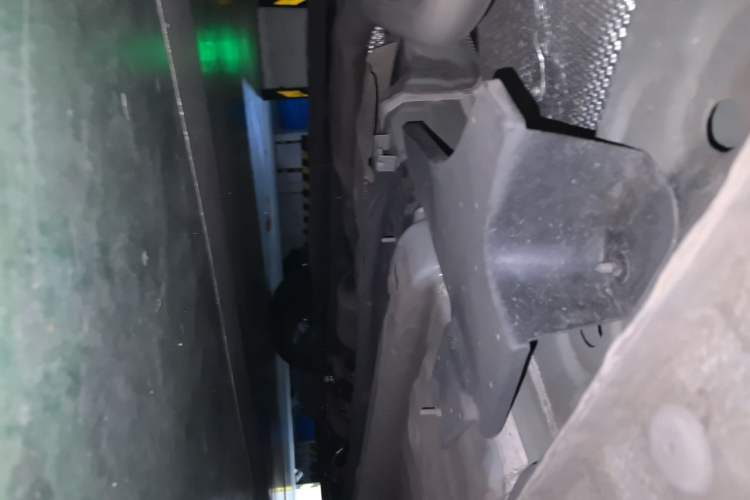 Used Geely Auto Emgrand 2023 4th Generation Champion Edition 1.5L CVT Flagship Model Chassis Rear Right