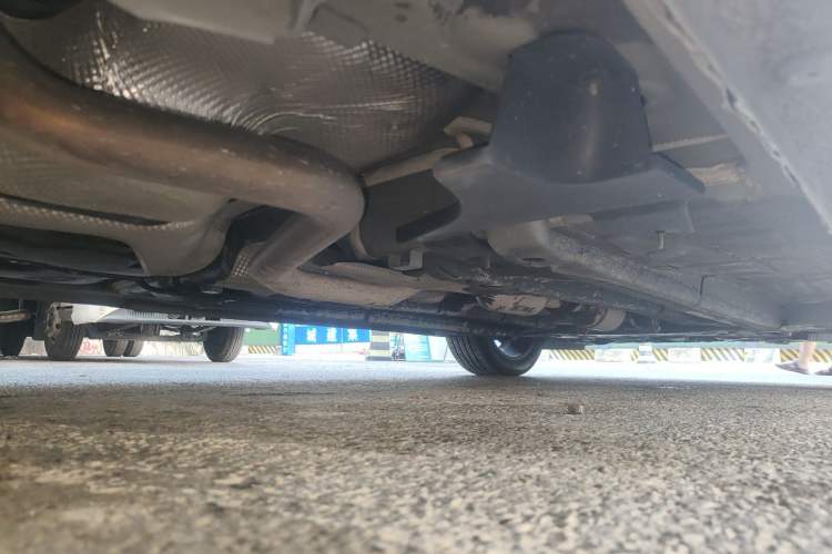 Used Geely Auto Emgrand 2023 4th Generation Champion Edition 1.5L CVT Prestige Model Chassis Rear Right