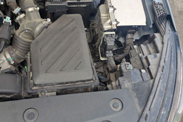 Used Geely Auto Emgrand 2023 4th Generation Champion Edition 1.5L CVT Luxury Model Engine Bay Left