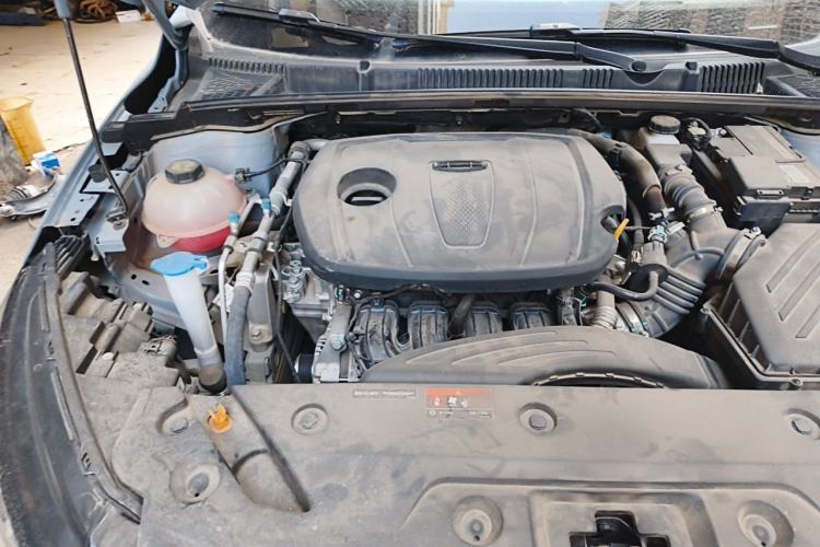 Used Geely Auto Emgrand 2023 4th Generation Champion Edition 1.5L CVT Luxury Model Engine Bay Right
