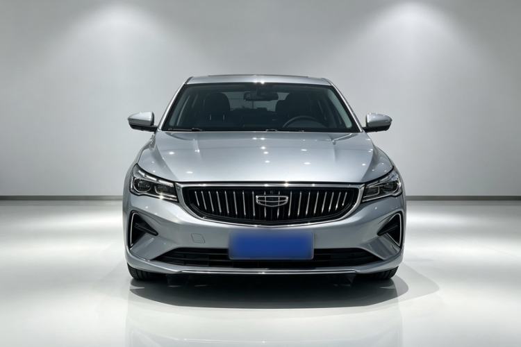 Used Geely Auto Emgrand 2023 4th Generation Champion Edition 1.5L CVT Flagship Model Exterior 4