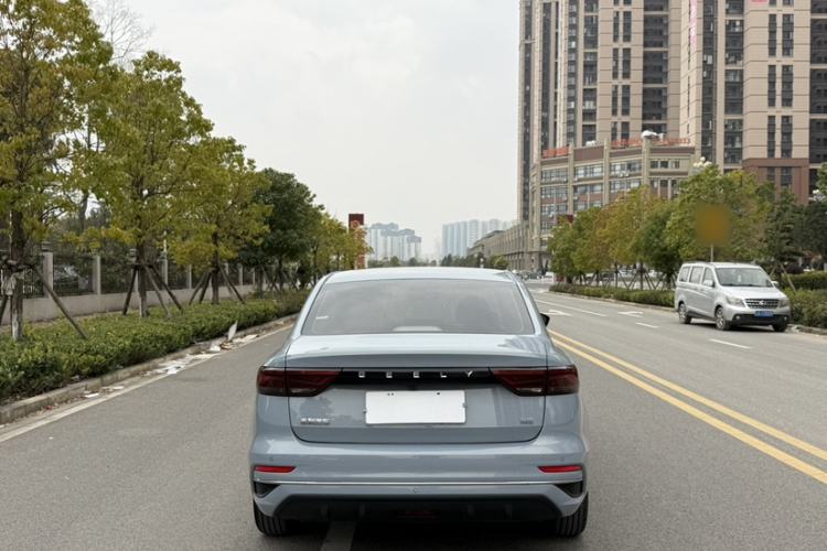 Used Geely Auto Emgrand 2023 4th Generation Champion Edition 1.5L CVT Luxury Model Exterior 8