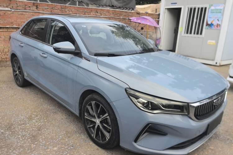 Used Geely Auto Emgrand 2023 4th Generation Champion Edition 1.5L CVT Prestige Model Front Right 45 Deg