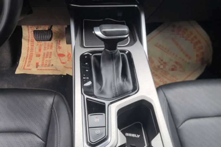 Used Geely Auto Emgrand 2023 4th Generation Champion Edition 1.5L CVT Prestige Model Gear Lever