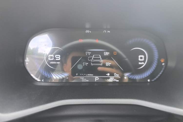 Used Geely Auto Emgrand 2023 4th Generation Champion Edition 1.5L CVT Prestige Model Instrument Cluster