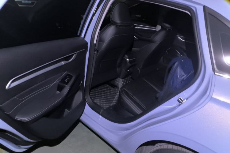 Used Geely Auto Emgrand 2023 4th Generation Champion Edition 1.5L CVT Prestige Model Interior 4
