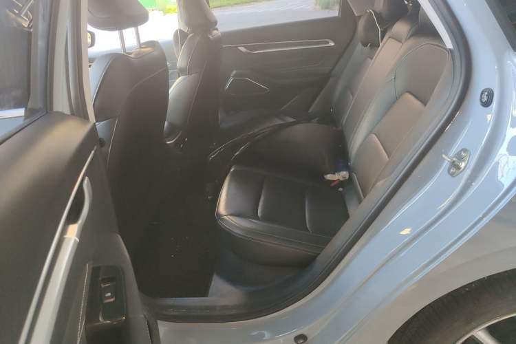 Used Geely Auto Emgrand 2023 4th Generation Champion Edition 1.5L CVT Prestige Model Left Rear Seat