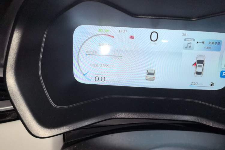 Used Geely Auto Emgrand 2023 4th Generation Champion Edition 1.5L CVT Flagship Model Odometer Close Up