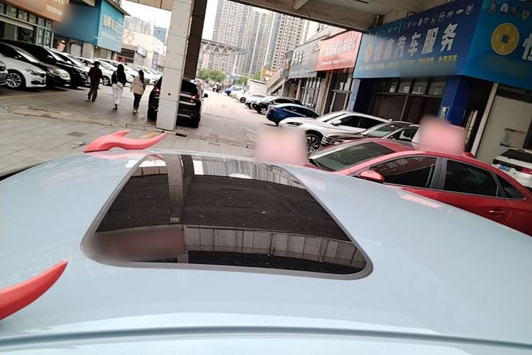 Used Geely Auto Emgrand 2023 4th Generation Champion Edition 1.5L CVT Prestige Model Roof